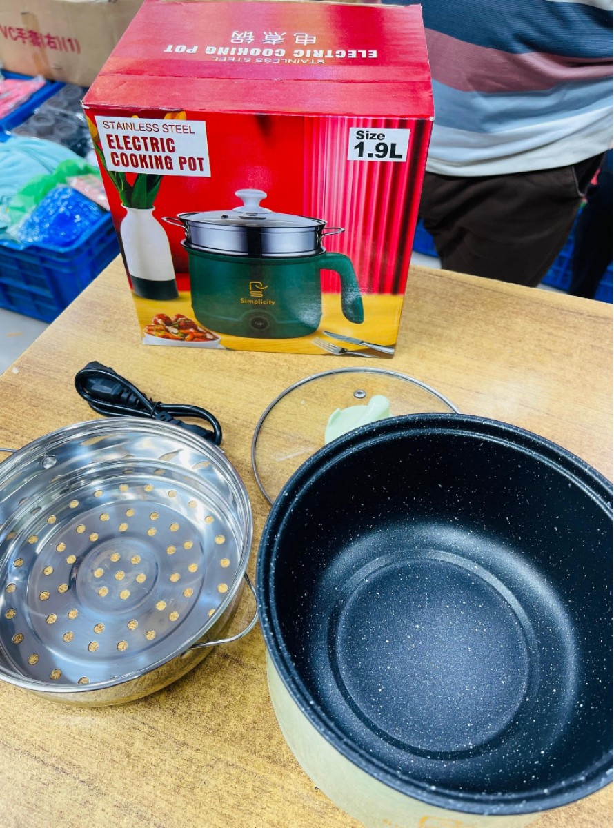 Portable Electric Multicooker Cooking Pot With Steamer and Multipurpose 1.8 Liter