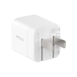 Momax PD 30W USB-C Fast Charging Folding GaN Adapter (UM26CN)