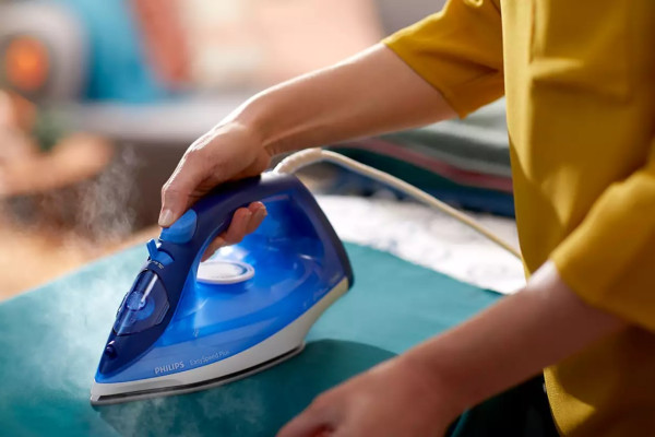 Philips GC2145 Steam Iron - Blue