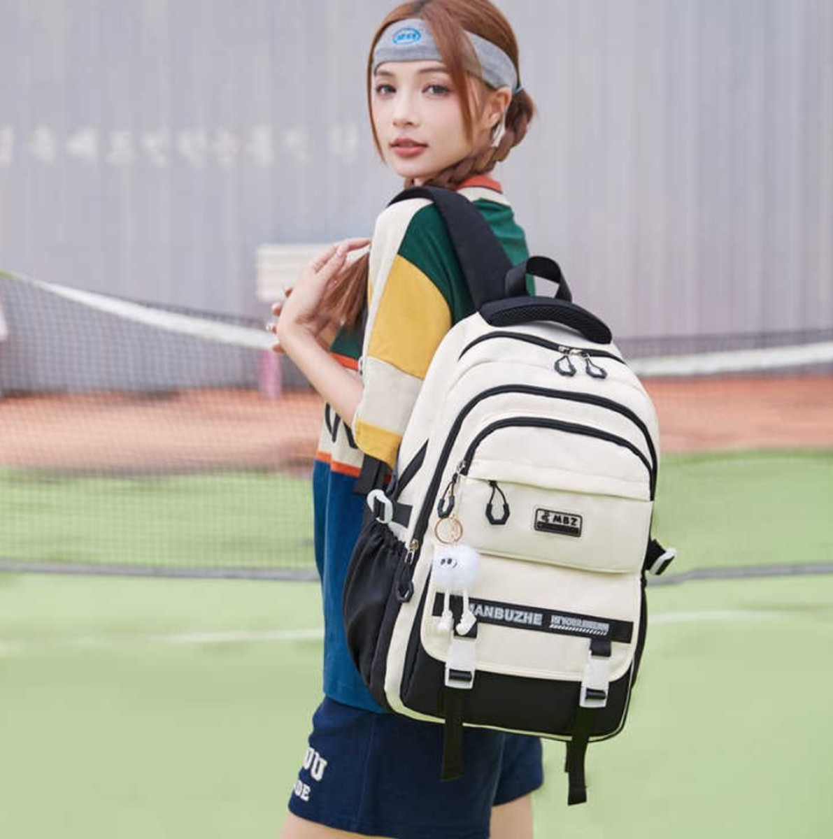 lightweight-school-and-college-student-backpackBlack