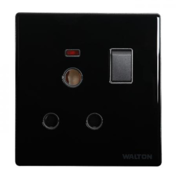 Walton CRYSTAL SERIES Switches - WC3PRS 3 Pin Round Socket with Switch