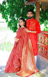 Couple dress in Bangladesh